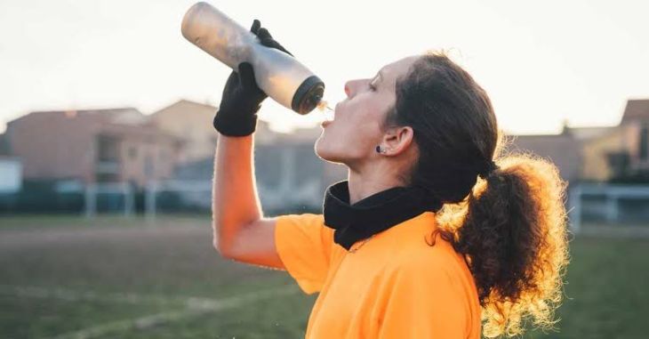 How Hydration and Electrolytes Help Maintain Body Balance